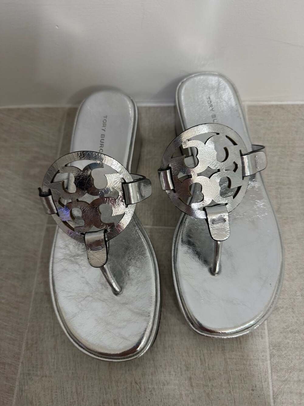 Tory Burch Silver Miller Metallic Leather Logo Wedge Thong Sandals